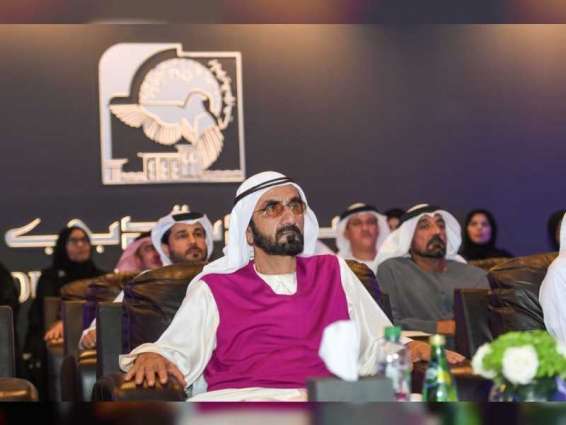 Mohammed bin Rashid visits Dubai Municipality, reviews key projects