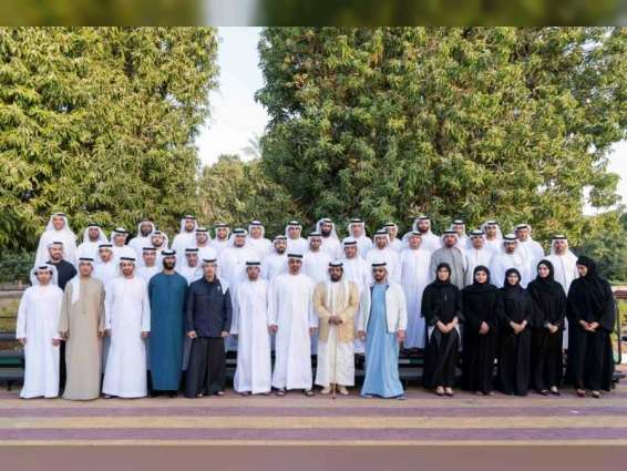 Mohamed bin Zayed receives Al Ain Municipality delegation