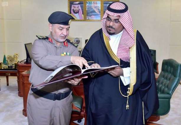 نائب أمير نجران يتسلم التقرير الإحصائي لشرطة المنطقة