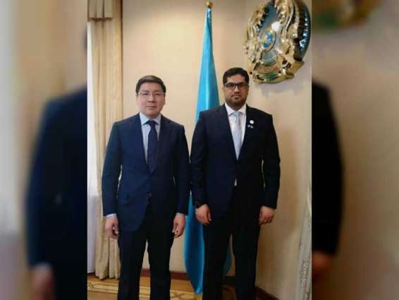 سفير الدولة يلتقي مسؤولاً كازاخياً
