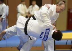 Putin in Fact Has Not Injured Finger During Recent Judo Sparring - Kremlin Spokesman