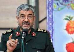 قائد الحرس الثوري الإيراني: السعودية والإمارات ضالعتان في هجوم زاهدان وتواصلان زعزعة أمننا