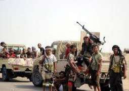 الحوثيون يصدون هجومين للجيش اليمني بعسير ويقصفون مواقع لقوات سعودية في نجران