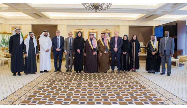 أمير القصيم يستقبل مديرة جامعة ماستريخت الهولندية ووفداً من كليات سليمان الراجحي