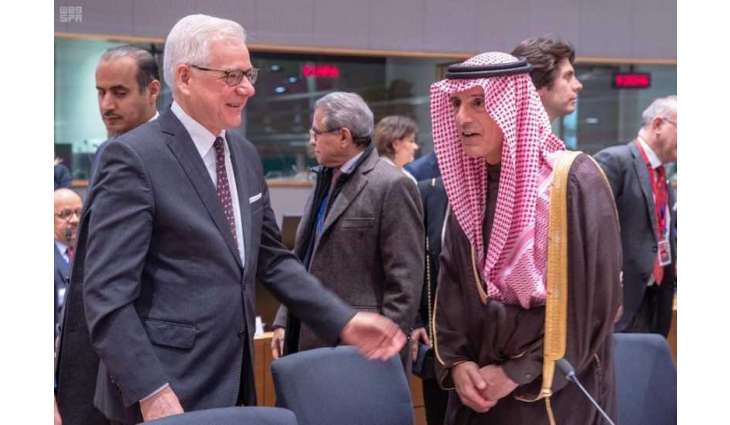 وزير الدولة للشؤون الخارجية يشارك في الاجتماع الوزاري العربي - الأوروبي