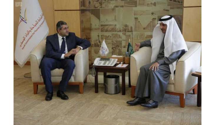 رئيس مجلس إدارة الهيئة العامة للسياحة والتراث الوطني يلتقي أمين منظمة السياحة العالمية