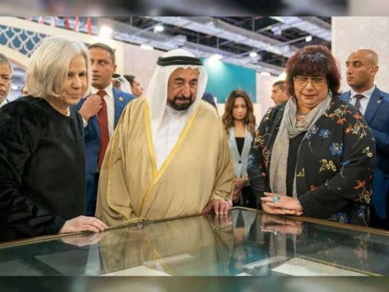 Sharjah Ruler visits Cairo International Book Fair