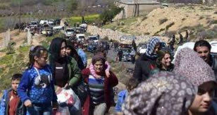 قوات تدعمها واشنطن سيطرت على قافلة مساعدات إنسانية موجهة للسوريين في مخيم الركبان - بيان
