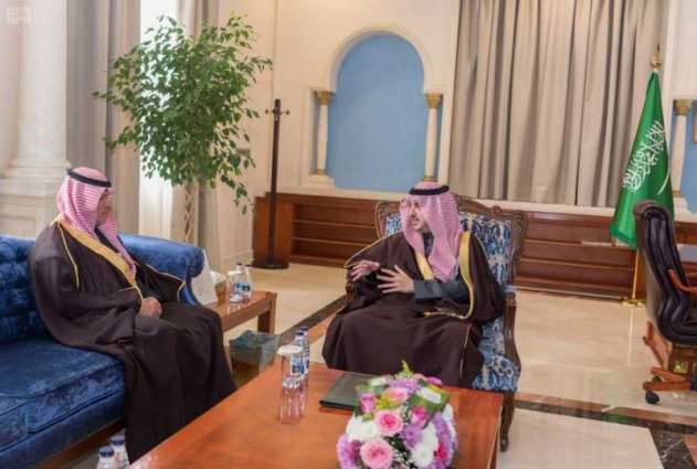 الأمير فيصل بن نواف يستقبل مدير هيئة حقوق الإنسان بالجوف