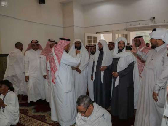 وزير الشؤون الإسلامية يقف على احتياجات مسجد الجعرانة  بمكة المكرمة