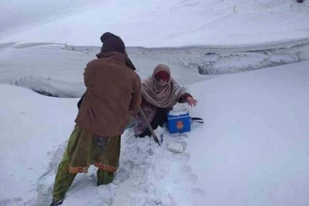 Valiant woman polio worker serves regardless of inclement weather