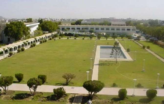 IBA, Defence Ministry organize Paigham-e-Pakistan session