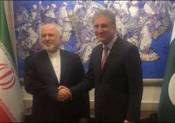 وزير الخارجية الباكستاني يلتقي نظيره الإيراني في إسطنبول