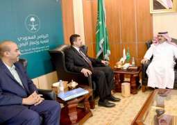 سفير خادم الحرمين الشريفين  لدى اليمن يلتقي بمحافظ عدن