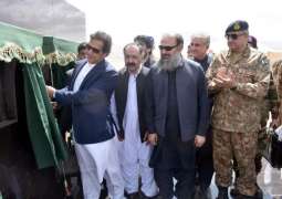 رئيس الوزراء عمران خان يقوم بافتتاح المشاريع التنموية الضخمة بمدينة كويتا في إقليم بلوشستان