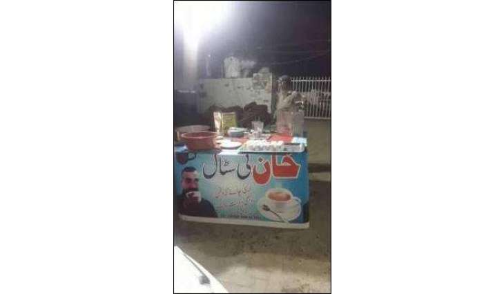 This tea stall features Abhinandan’s picture to attract customers