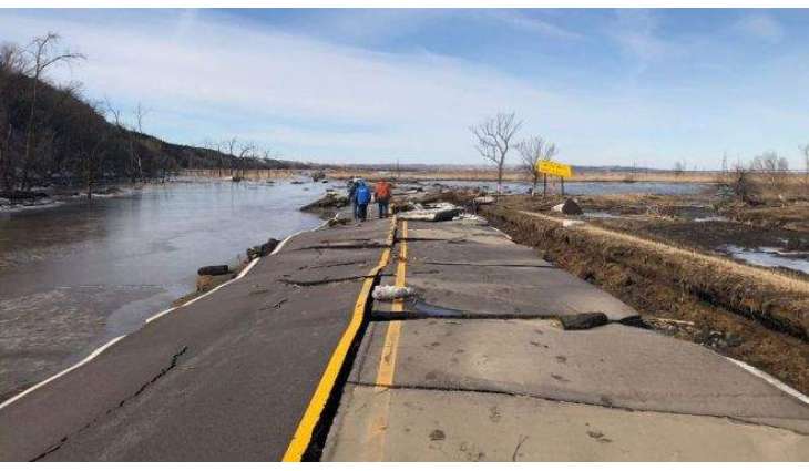 Three dead in record flooding in US Midwestern states
