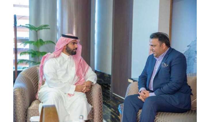 وزير الثقافة يستقبل وزير الإعلام الباكستاني