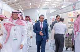 السفير العراقي لدى المملكة يزور معرض الرياض للكتاب