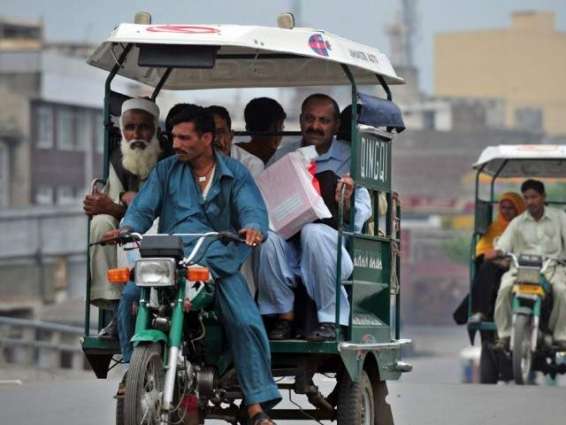 Government bans motorcycle rickshaws at Lahore’s main routes