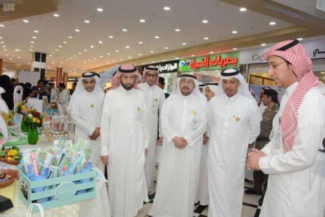 محافظة محايل المكلف يدشن فعاليات الأسبوع الخليجي الموحد لصحة الفم والأسنان