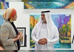 نهيان بن مبارك يزور معرض " فنون العالم دبي 2019 "