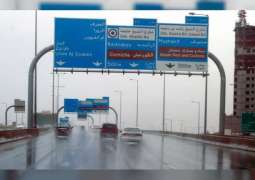 لا حوادث مرورية بليغة في عجمان بسبب الأمطار 