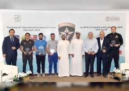 ملتقى دبي الدولي لأكاديميات كرة القدم يبحث تطوير اللاعبين 