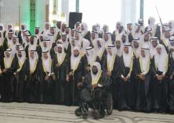 نائب أمير منطقة مكة المكرمة يرعى حفل تخريج الدفة 48 و 14 من طلاب معهد وكلية الحرم المكي