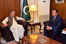 وزير الخارجية الباكستاني يؤكد على أهمية تعزيز العلاقات الثنائية بين باكستان وطاجيكستان
