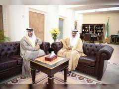 سفير الدولة يلتقي رئيس مجلس الأمة الكويتي