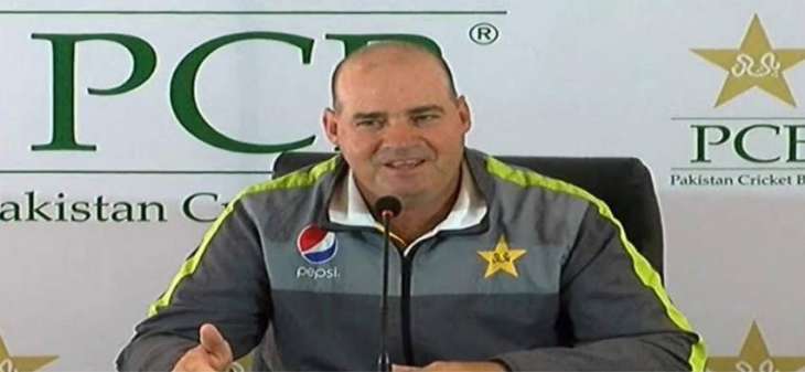 Mickey Arthur holds media conference in Lahore