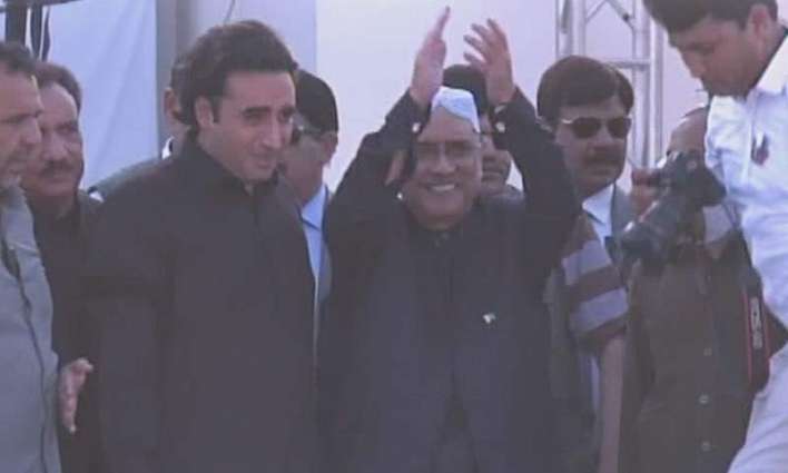 Zardari says he is not ready to bear PTI govt anymore