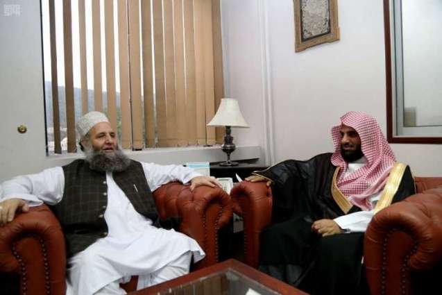 وكيل الشؤون الإسلامية يلتقي وزير الشؤون الدينية الباكستاني في إسلام أباد