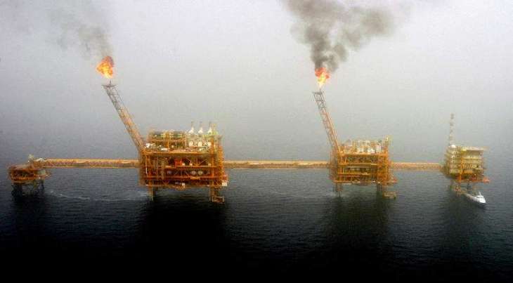 US prepares to end Iran oil waivers