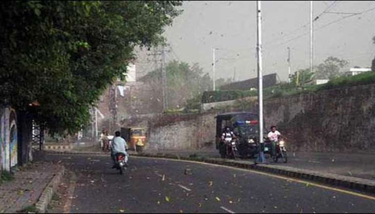 Late night windstorm disrupts electricity supply in Lahore, other cities