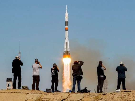 ESA Hopes to Continue to Use Russia's Soyuz to Send Astronauts to Space - Director-General
