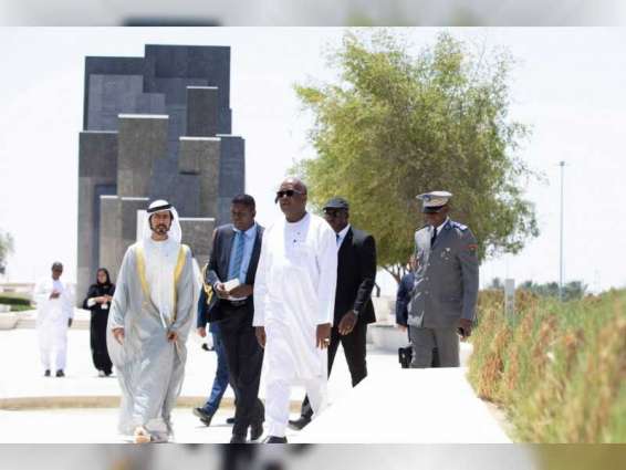 رئيس بوركينا فاسو يزور واحة الكرامة