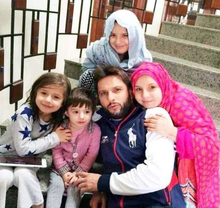 Shahid Afridi’s beautiful remarks about his daughters will melt your heart