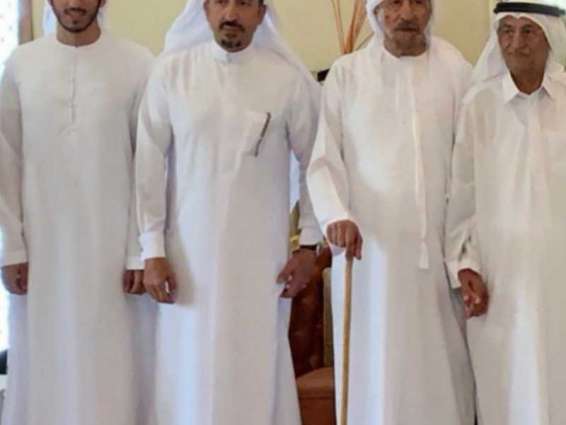 أحمد خليفة السويدي ومحمد بن حميد القاسمي يعزيان فى وفاة ناصر لوتاه
