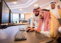 الأمير فيصل بن مشعل يدشن أربعة مشاريع تقنية لرفع كفاءة الأداء بإمارة المنقطة