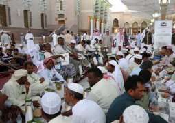 وكالة المسجد النبوي تُنظم مائدة إفطار لذوي القدرات الخاصة في ساحات المسجد النبوي