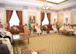 الأمير مشعل بن ماجد يستقبل رئيس وأعضاء مجلس إدارة الغرفة التجارية الصناعية بجدة