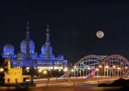 المساجد في الإمارات .. منارات فكرية وتحف معمارية