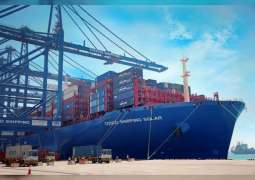ميناء خليفة يستقبل أكبر سفن الحاويات في العالم