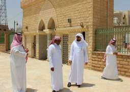 مدير عام الشؤون الإسلامية بمنطقة الرياض يتفقد مصليات العيد