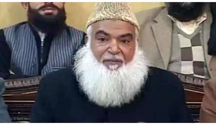 TLP's Qadri announces retiirment ,apologizes to govt, COAS, judiciary