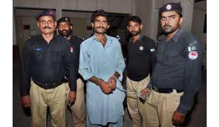 Qandeel Baloch brother arrested from Saudi Arabia in her murder case