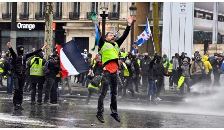 Number of Yellow Vest Protesters in France Fell to Lowest Since Rallies Began - Reports