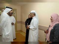 "وكيل الصحة" يطلع على أقسام وسير العمل بمستشفى الكويت في دبي 